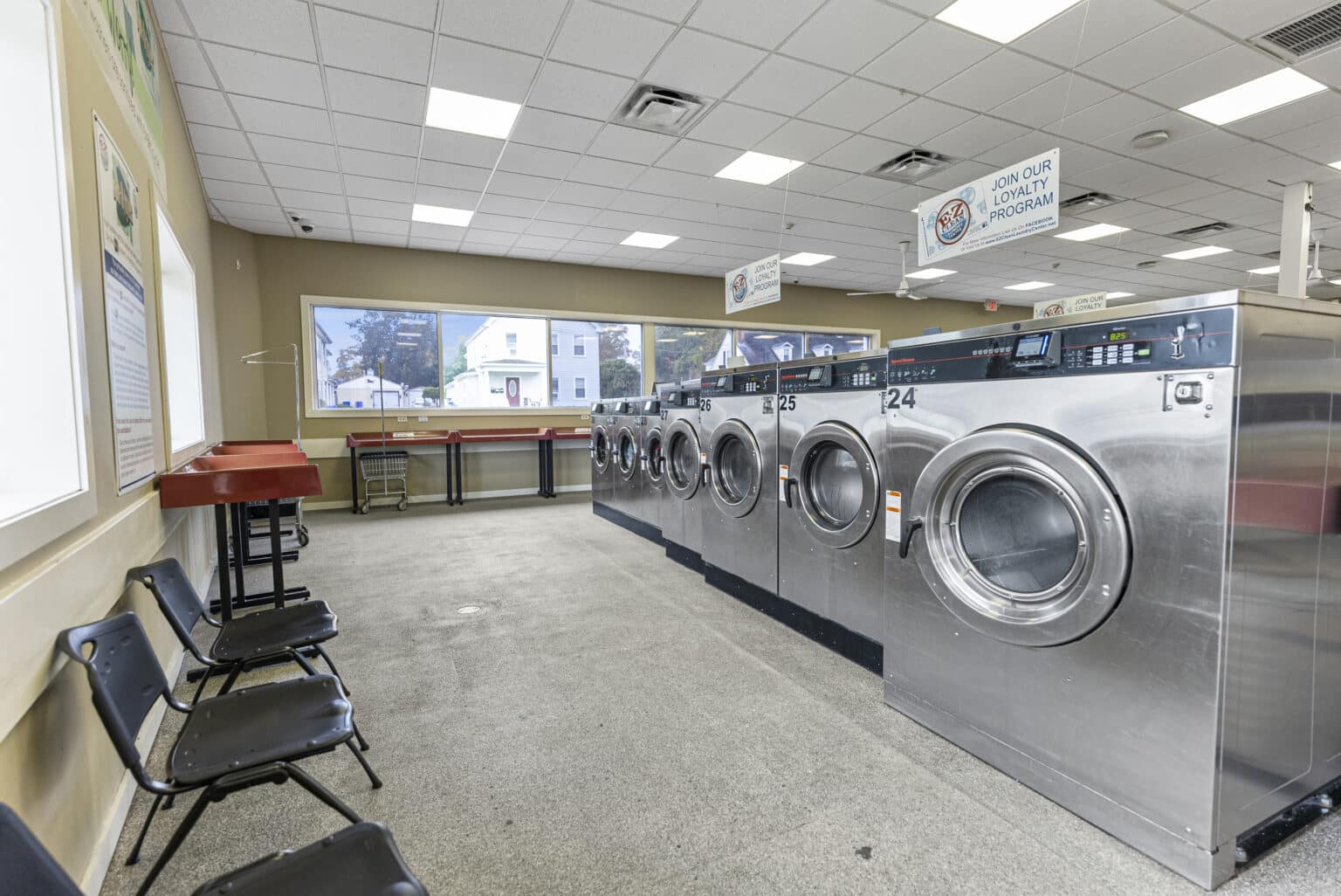 Home EZ Clean Laundry Center